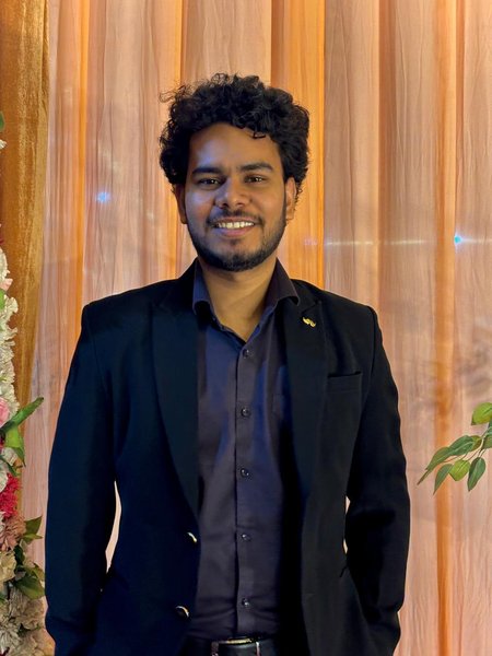 Hemant Singh - Co-Founder